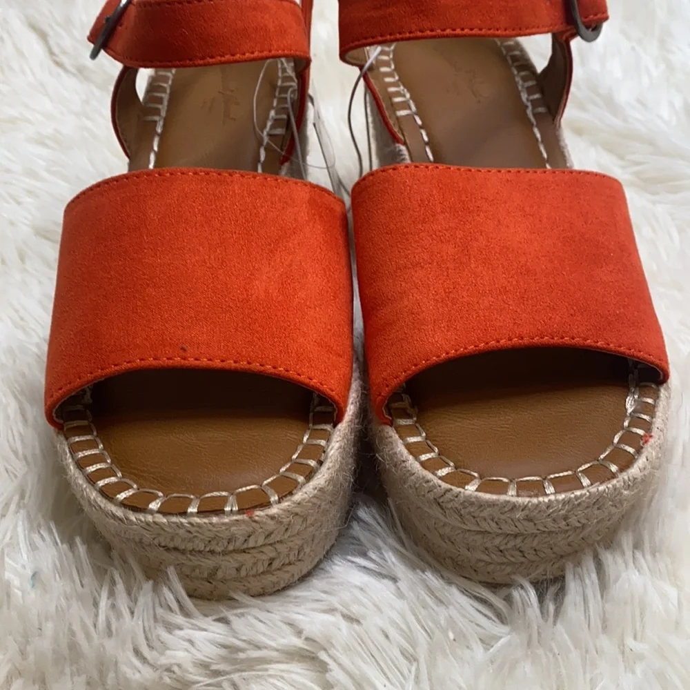 Universal Thread Orange Faux Suede Platform Espadrille Sandals Size 6.5